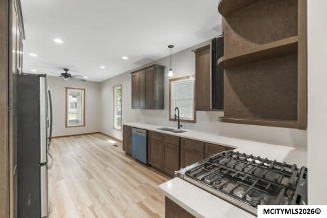 612 S Carolina Avenue Mason City IA 50401