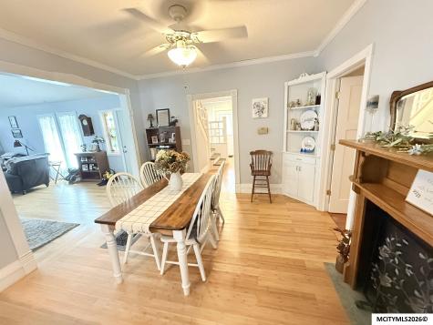 609 S Massachusetts Mason City IA 50401