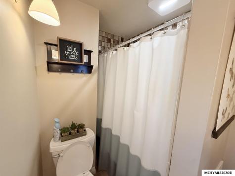 609 S Massachusetts Mason City IA 50401