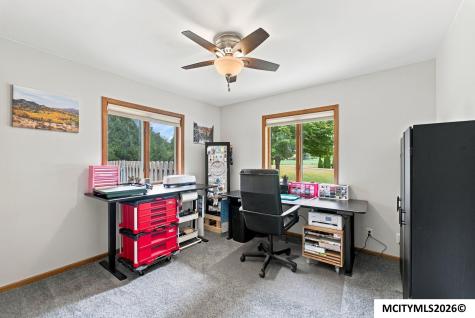 1005 Prairie View Place Rockford IA 50468