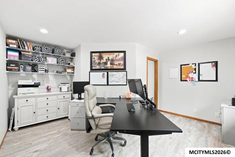 1005 Prairie View Place Rockford IA 50468