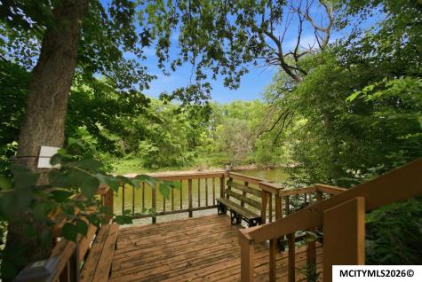 1005 Prairie View Place Rockford IA 50468