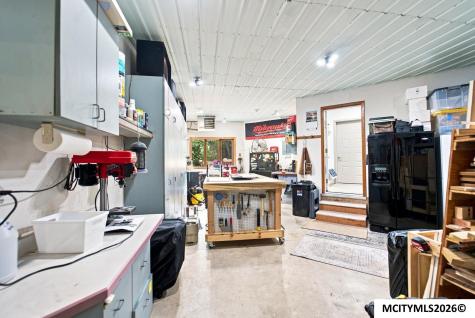 1005 Prairie View Place Rockford IA 50468