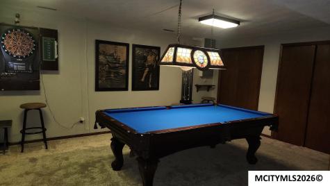 1787 Gilmore Avenue New Hampton IA 50659