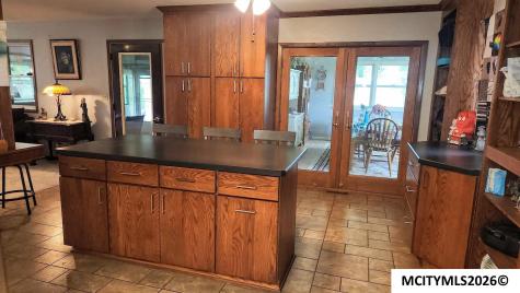 1787 Gilmore Avenue New Hampton IA 50659