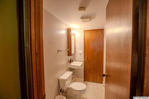 23620 Thrush Avenue Mason City IA 50401