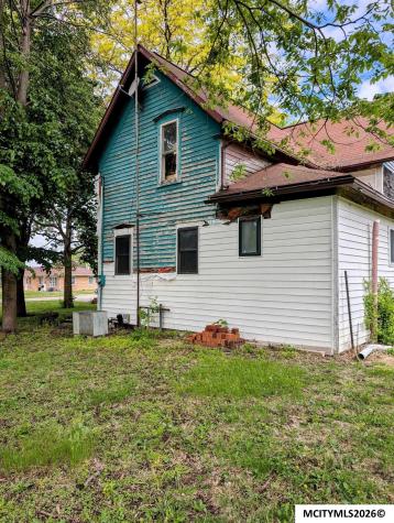 404 Main Street S Marble Rock IA 50653