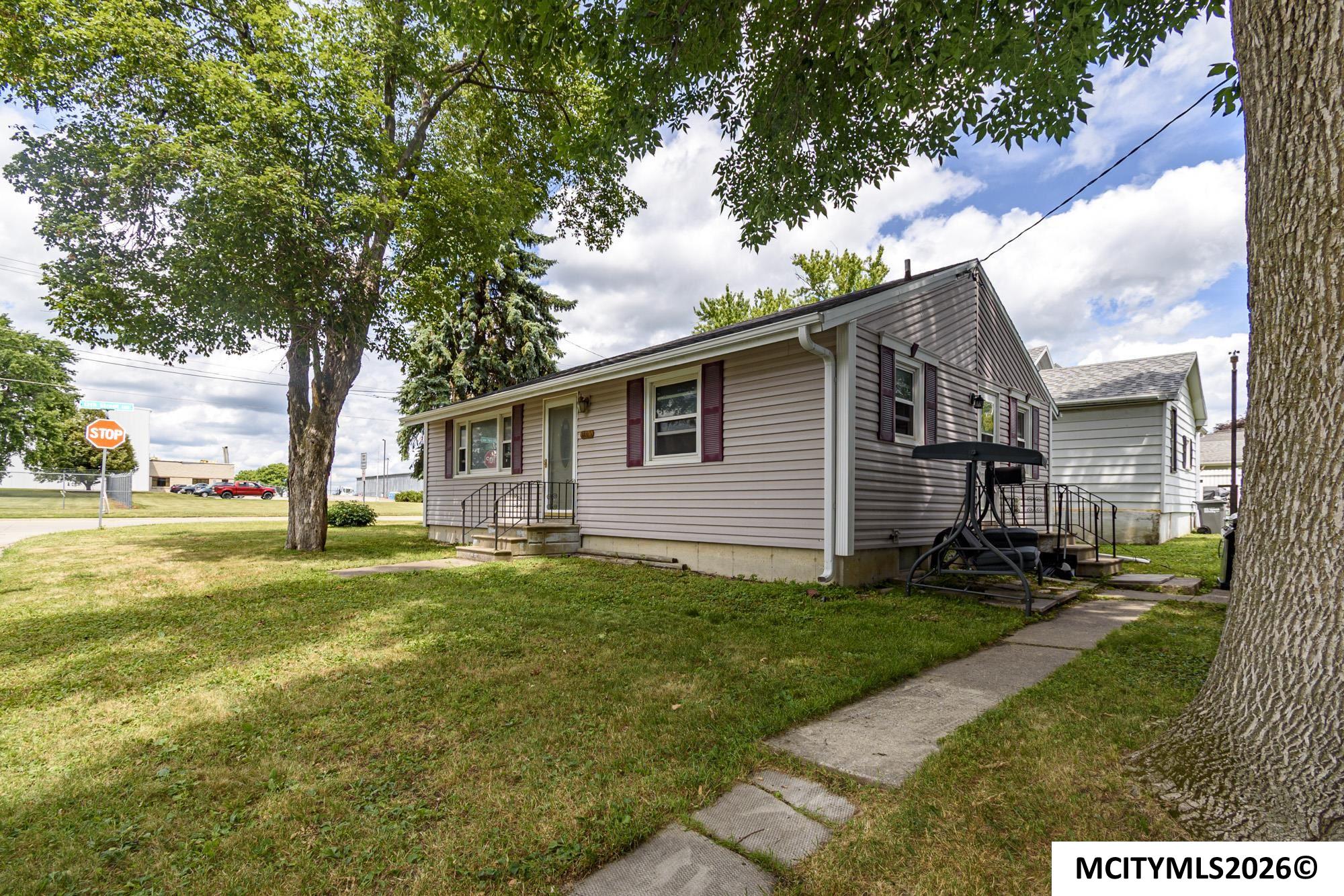 1105 N Tyler Mason City IA 50401