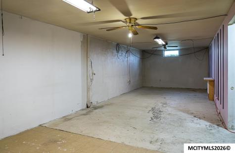 1105 N Tyler Mason City IA 50401