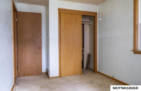 1105 N Tyler Mason City IA 50401