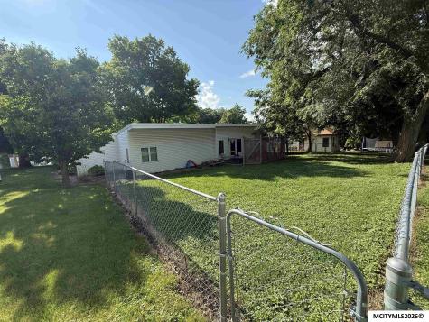 635 N 8th Street Forest City IA 50436