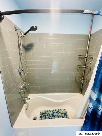 304 21st Street SE Mason City IA 50401