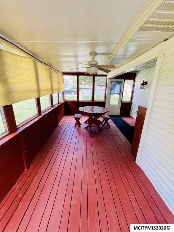 304 21st Street SE Mason City IA 50401