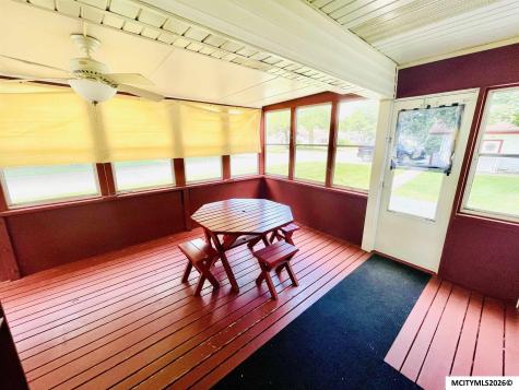 304 21st Street SE Mason City IA 50401