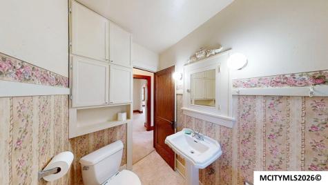 1135 1st SW Mason City IA 50401