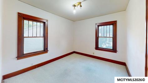 1135 1st SW Mason City IA 50401