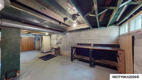 1135 1st SW Mason City IA 50401