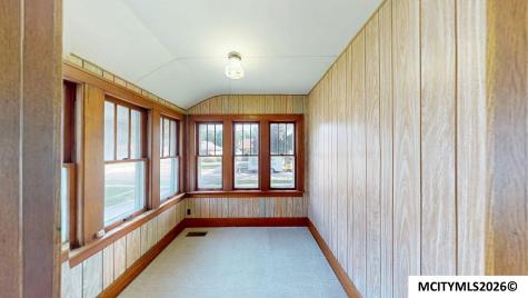 1135 1st SW Mason City IA 50401