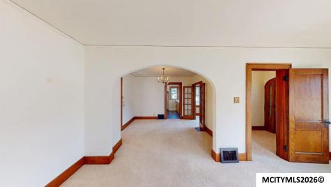 1135 1st SW Mason City IA 50401
