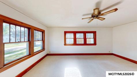 1135 1st SW Mason City IA 50401
