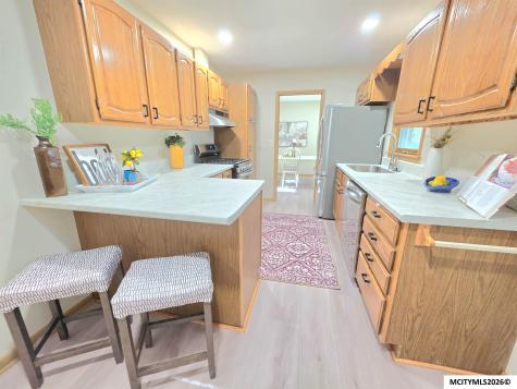 104 N Taylor Mason City IA 50401