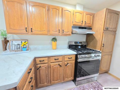 104 N Taylor Mason City IA 50401