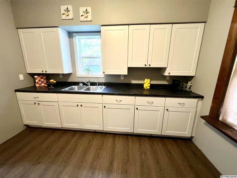 1306 N Jefferson Mason City IA 50401