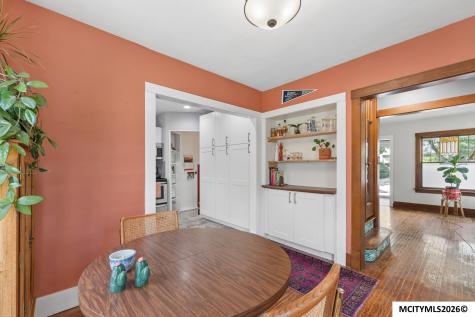 1011 2nd Street NW Mason City IA 50401