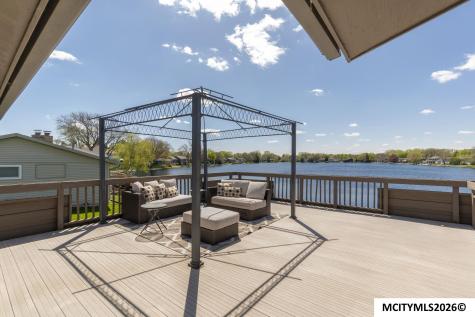 154 Lakeview Drive Mason City IA 50401