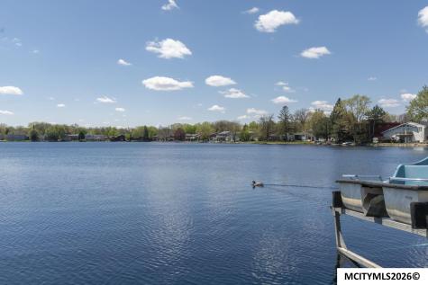 154 Lakeview Drive Mason City IA 50401