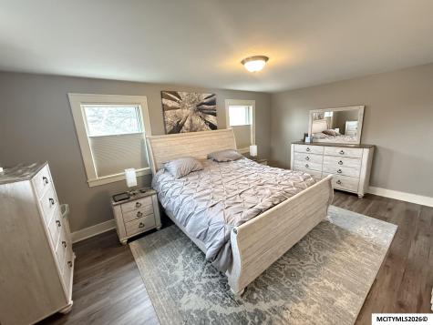 409 4th SE Mason City IA 50401