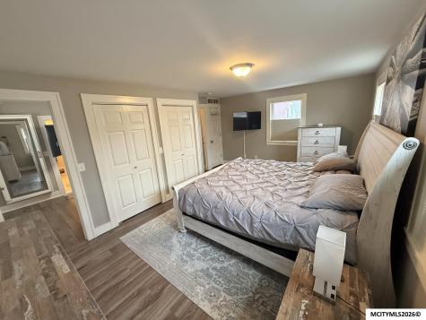 409 4th SE Mason City IA 50401