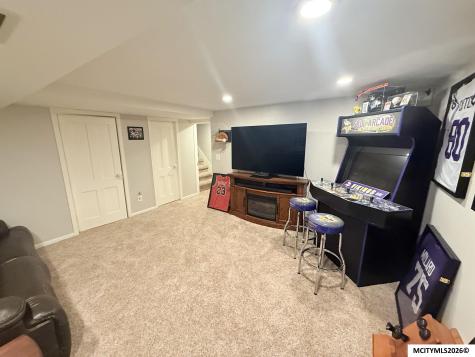 409 4th SE Mason City IA 50401