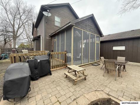 409 4th SE Mason City IA 50401