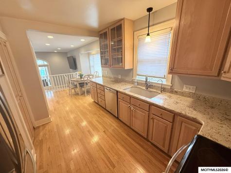 409 4th SE Mason City IA 50401