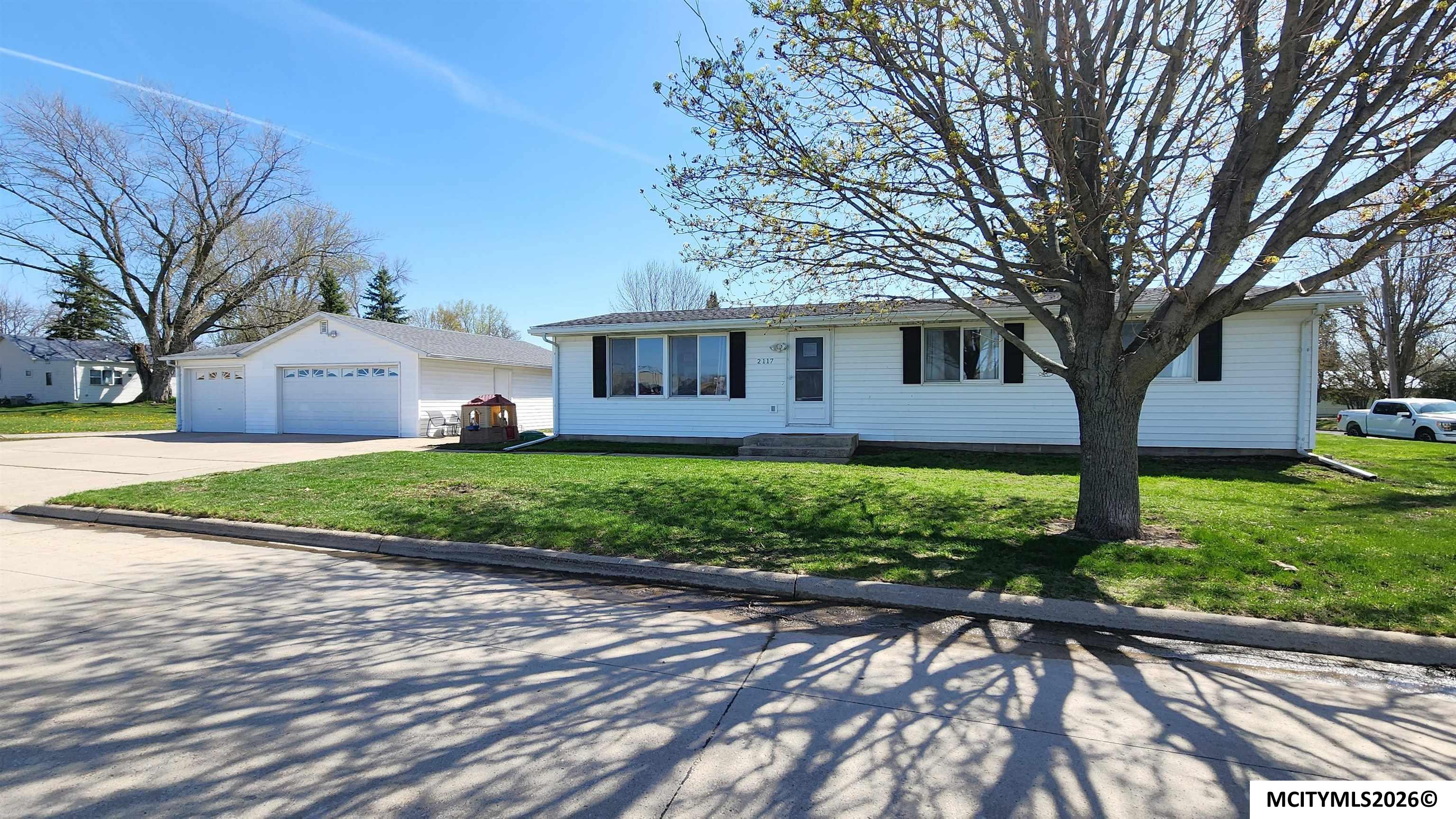 2117 S Mckinley Mason City IA 50401