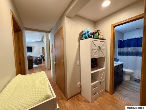260 E Henschen Garner IA 50438