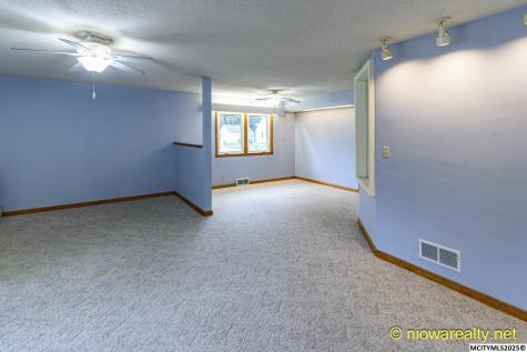 1551 N Rhode Island Mason City IA 50401