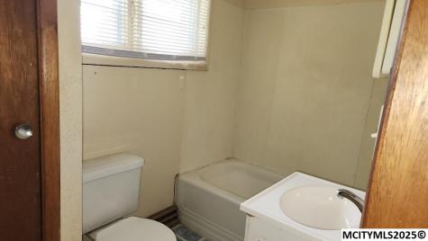 428 29th SW Mason City IA 50401