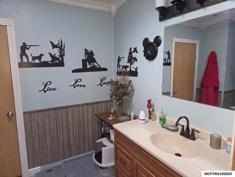 105 N Gaylord Nora Springs IA 50458