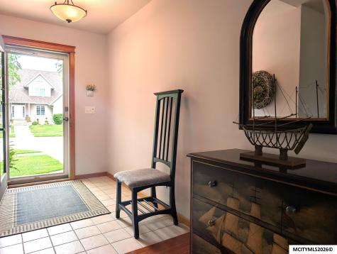 1501 Limestone Court Mason City IA 50401