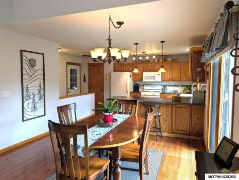 1501 Limestone Court Mason City IA 50401