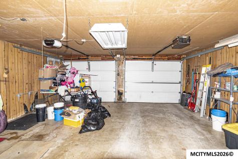1223 N President Mason City IA 50401