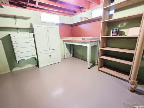 706 6th Place SE Mason City IA 50401