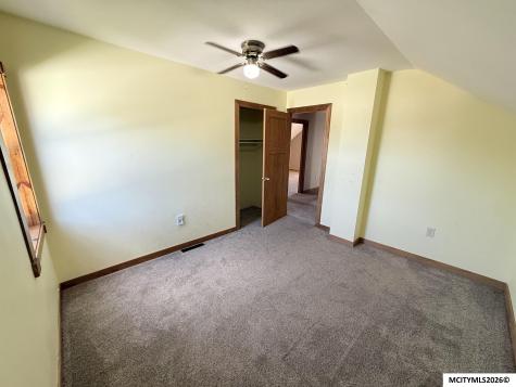 105 S Jefferson Street Stacyville IA 50476