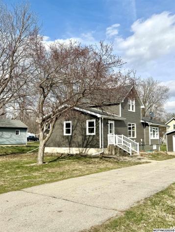 111 N Sullivan Avenue Nora Springs IA 50458