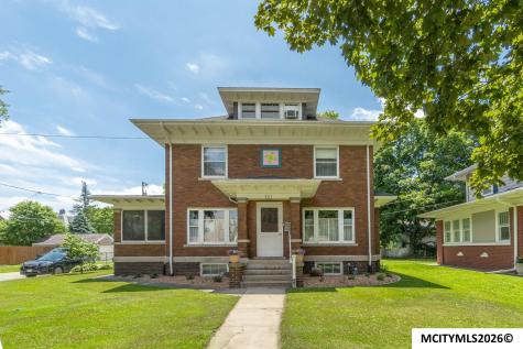221 7th NW Mason City IA 50401