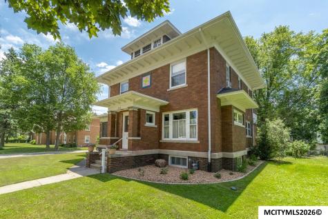 221 7th NW Mason City IA 50401