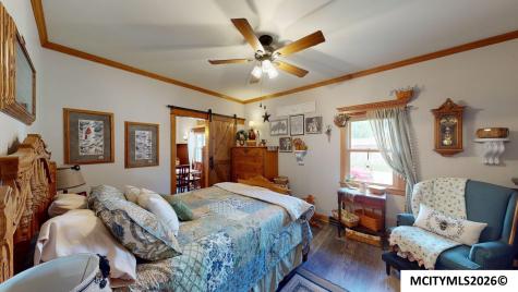 715 S 12th Street Clear Lake IA 50428