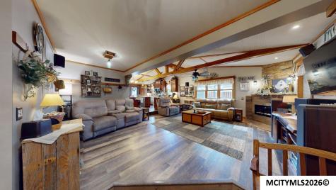 715 S 12th Street Clear Lake IA 50428